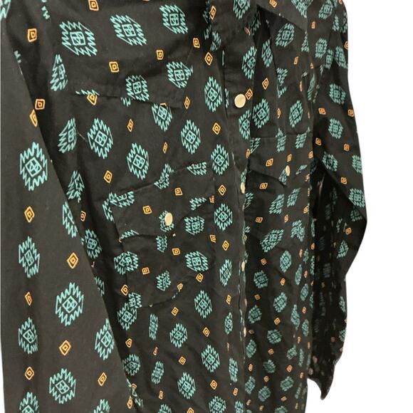 Vintage Wrangler Black Western Snap Shirt - Aztec/Navajo Print - Picture 4 of 7
